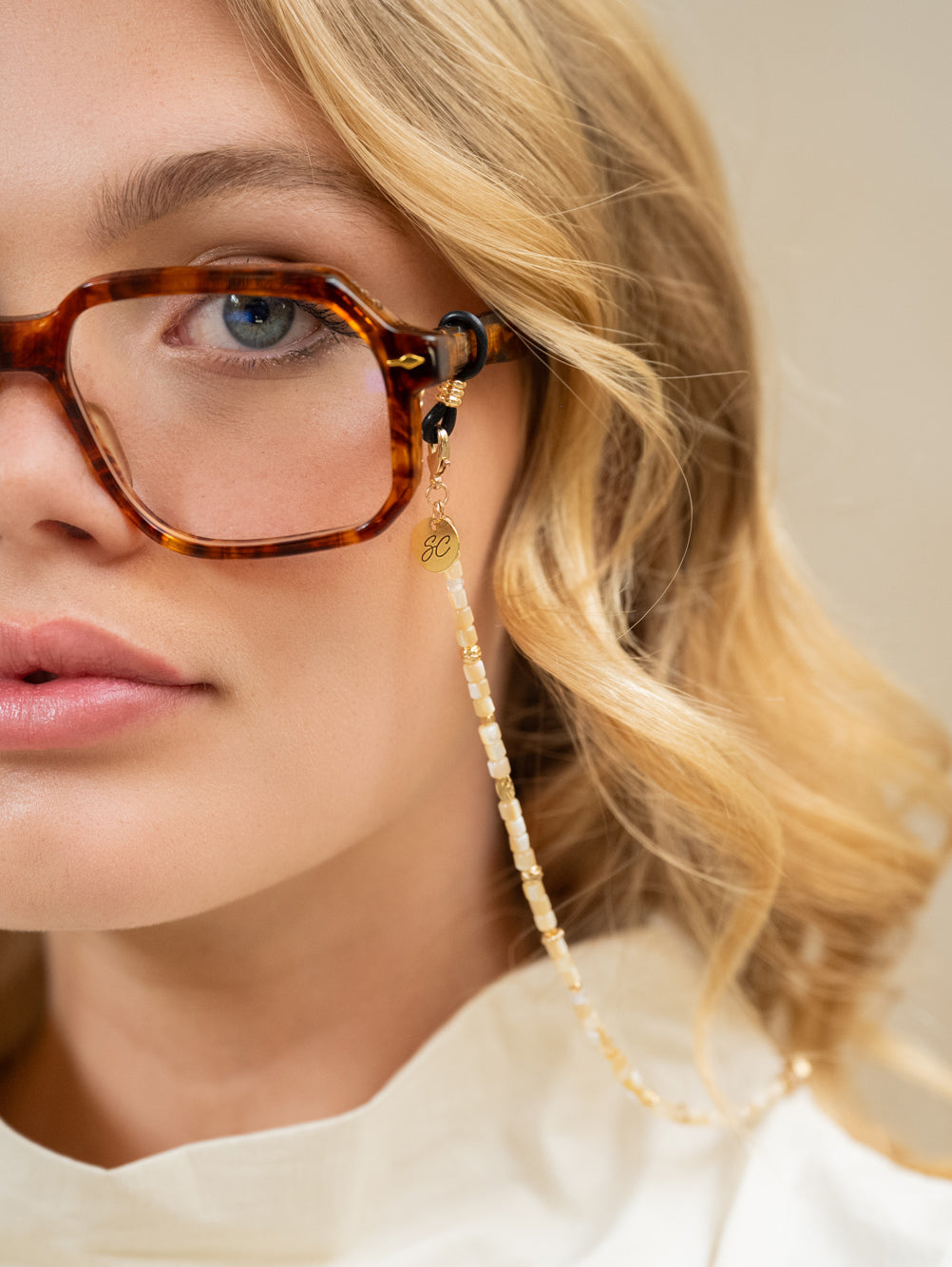 mae-sunglass-cord-